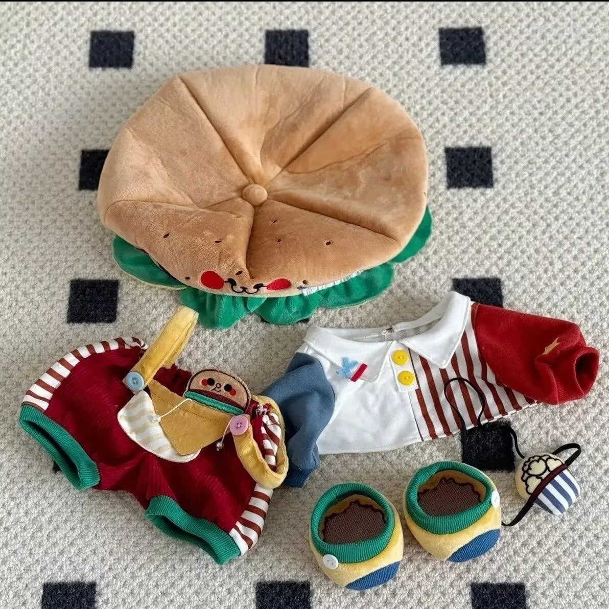 Boneka Bayi Hamburg 40cm, Paka - Baby Food Restaurant ulasan dan harga